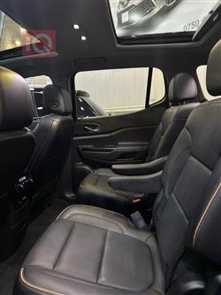 GMC Acadia